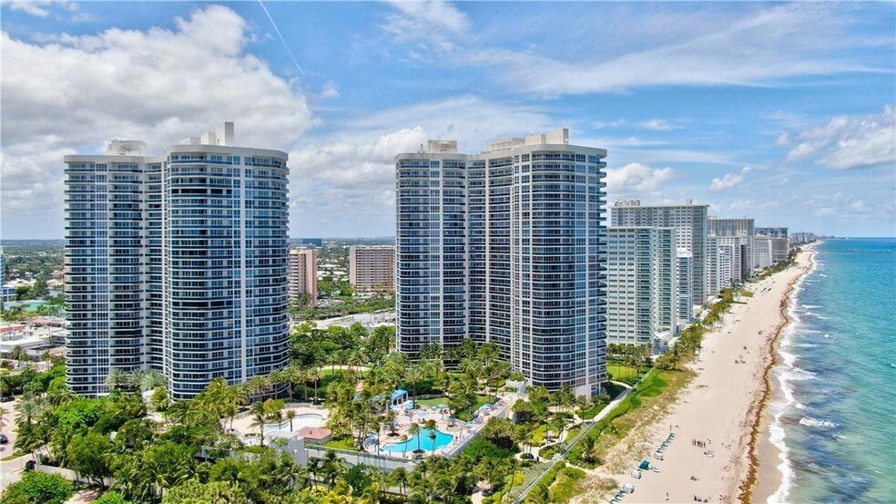 3200 N Ocean Blvd, Unit 801 in Fort Lauderdale, FL - Building Photo