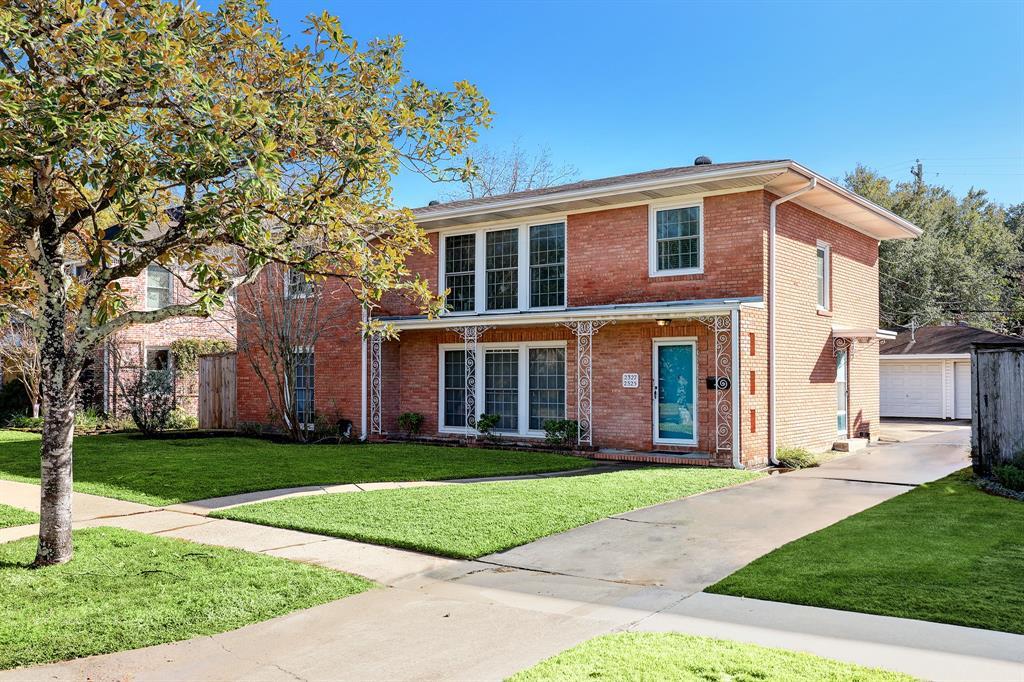 2325 Swift Blvd in Houston, TX - Building Photo