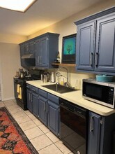 621 E Edgewater Ave in Ridgefield, NJ - Building Photo - Building Photo