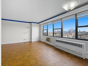 500 Central Ave in Union City, NJ - Building Photo - Building Photo