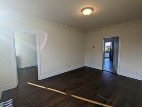 2638 N Milwaukee Ave in Chicago, IL - Building Photo - Building Photo