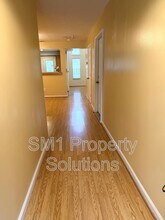 5106 Bartholomew's Ln in Greensboro, NC - Building Photo - Building Photo