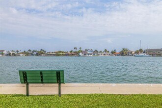 400 64th Ave in St Pete Beach, FL - Building Photo - Building Photo