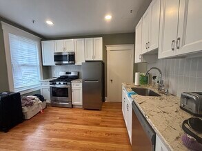 70 Strathmore Rd in Boston, MA - Building Photo - Building Photo
