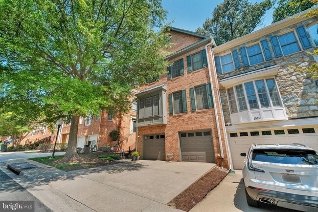 property at 1023 Grand Oak Way