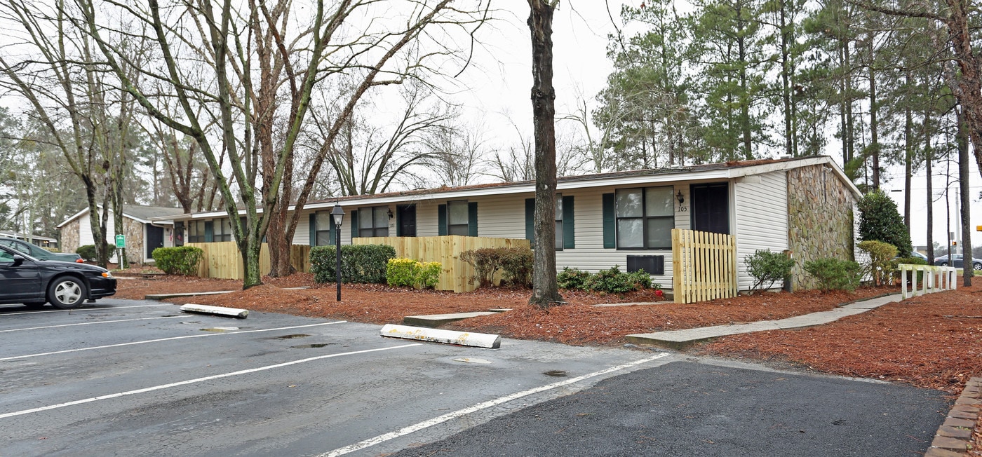 Forest Ridge Apartments in Augusta, GA - Building Photo