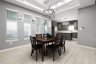 21 Middle St in Alamo, TX - Building Photo - Building Photo