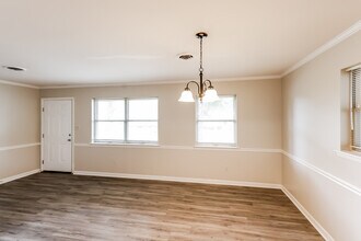 311 Sterling Dr in Montgomery, AL - Building Photo - Building Photo