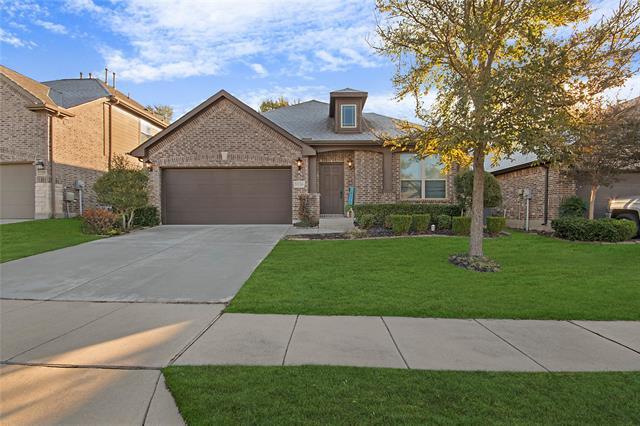 property at 5116 Prospect St