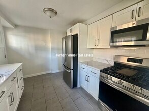 94 North St, Unit 1 in Somerville, MA - Building Photo - Building Photo