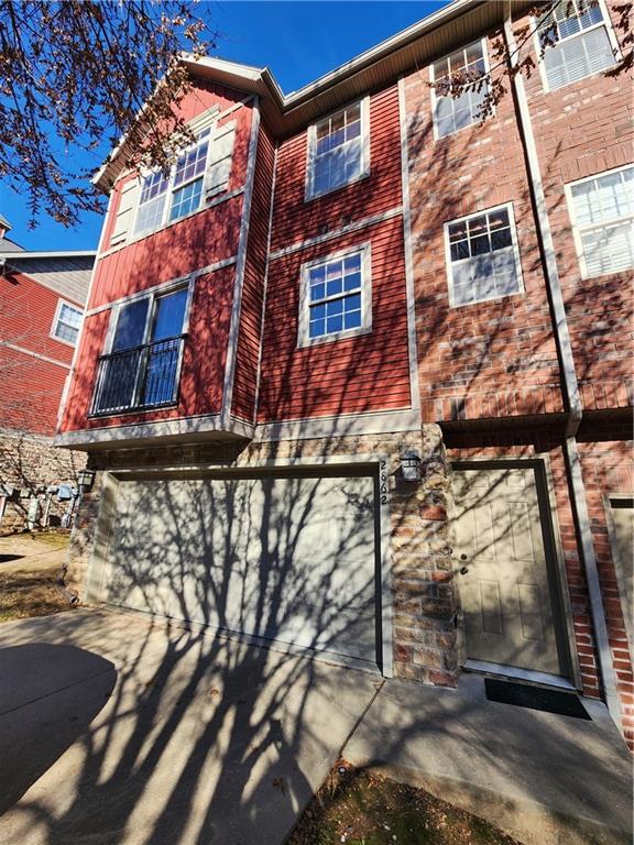 2858 W Redstone Dr in Fayetteville, AR - Building Photo - Building Photo
