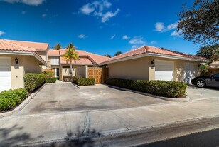 216 Old Meadow Way in Palm Beach Gardens, FL - Building Photo