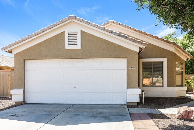 property at 6999 W Rose Ln