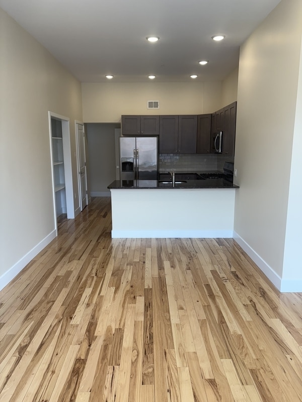 property at 1624 S Broad St