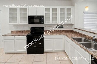34584 S Bronco Dr in Red Rock, AZ - Building Photo - Building Photo