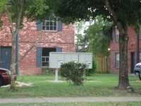 Colonial Village in Houston, TX - Foto de edificio - Building Photo