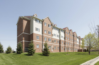 Campus Village at Siena Heights in Adrian, MI - Building Photo - Building Photo