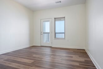 Lake Edge in Monona, WI - Building Photo - Interior Photo