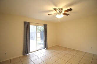 316 Teakwood Cir in Pensacola, FL - Building Photo - Building Photo