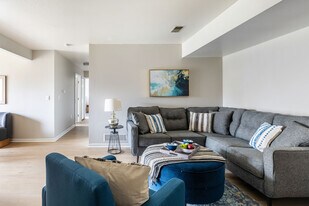 Georgetown Park Apartments in Fenton, MI - Building Photo