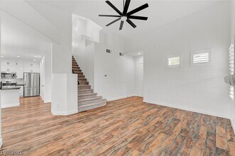 10544 Allthorn Ave in Las Vegas, NV - Building Photo - Building Photo