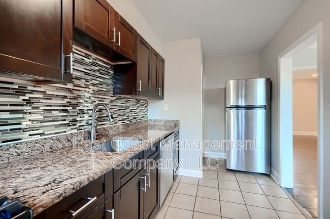 property at 4113 Mountwood Rd