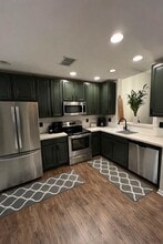 7575 Meadow Lakes Dr in Naples, FL - Building Photo - Building Photo