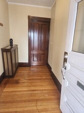 10 Warner St in Salem, MA - Building Photo - Building Photo