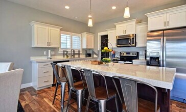 7478 N Hutch Ln in Eagle Mountain, UT - Building Photo - Building Photo