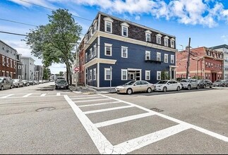 177 W 6th St, Unit 4 in Boston, MA - Building Photo - Building Photo
