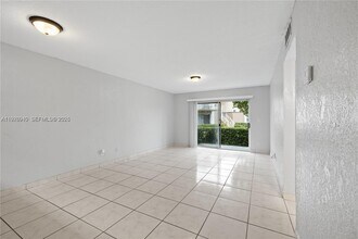 1276 SW 113th Terrace in Pembroke Pines, FL - Building Photo - Building Photo