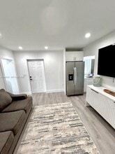 15001 Leisure Dr in Homestead, FL - Foto de edificio - Building Photo