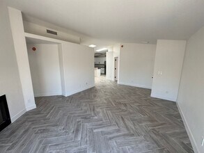 18644 N 44th Pl in Phoenix, AZ - Building Photo - Building Photo