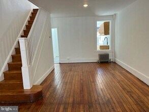 428 Dudley St in Philadelphia, PA - Building Photo - Building Photo