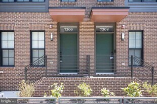 7306 Blade Dr in Falls Church, VA - Building Photo