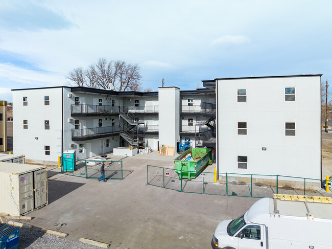 Carr St Flats in Lakewood, CO - Foto de edificio - Building Photo