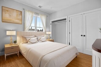 174 W Seventh St in Boston, MA - Building Photo - Building Photo