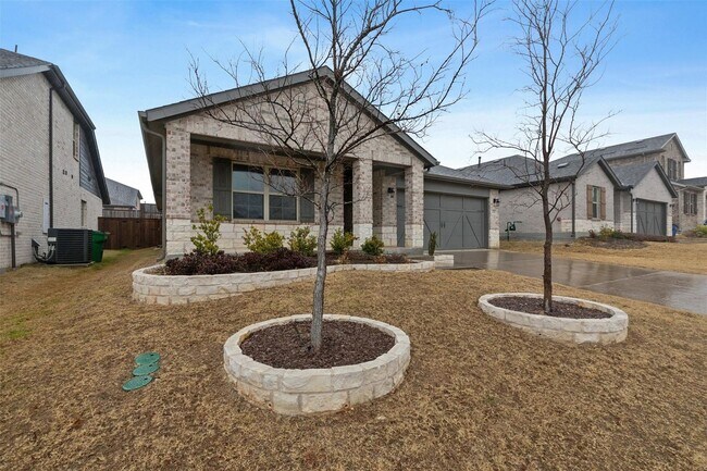 1220 Johnson Dr in Celina, TX - Foto de edificio - Building Photo