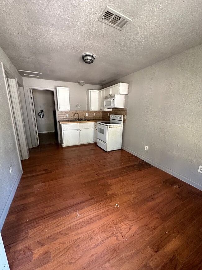 421 Poplar St in Van Buren, AR - Building Photo - Building Photo