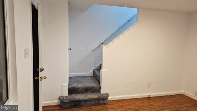 property at 4213 Hildreth St SE