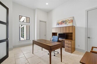 6223 Walnut Hill Ln in Dallas, TX - Building Photo - Building Photo