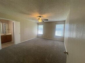 2712 Jennie Wells Dr in Mansfield, TX - Building Photo - Building Photo