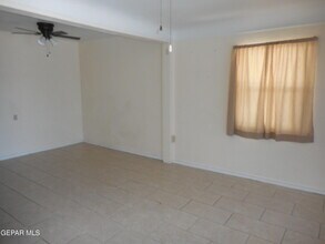 8308 Vance Pl in El Paso, TX - Building Photo - Building Photo