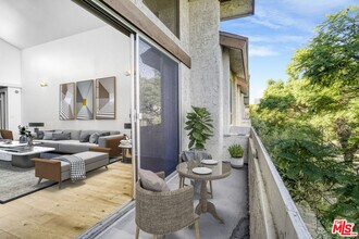 1531 Camden Ave in Los Angeles, CA - Building Photo - Building Photo