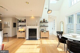 3350 17th St NW in Washington, DC - Building Photo - Building Photo