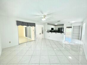 10579 Pebble Cove Ln in Boca Raton, FL - Foto de edificio - Building Photo