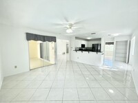 10579 Pebble Cove Ln in Boca Raton, FL - Building Photo - Building Photo