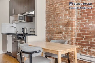 515 W 47th St, Unit SI FL4-ID1989 in New York, NY - Foto de edificio - Building Photo