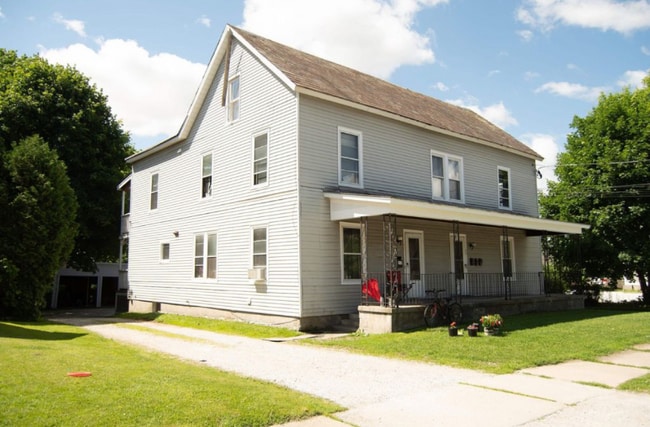 42 Edgerton St