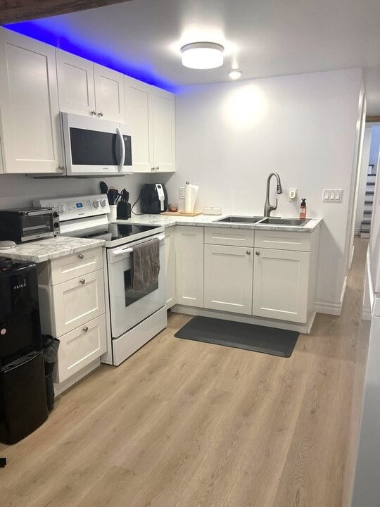 5 McGloin St in Fredericton, NB - Building Photo